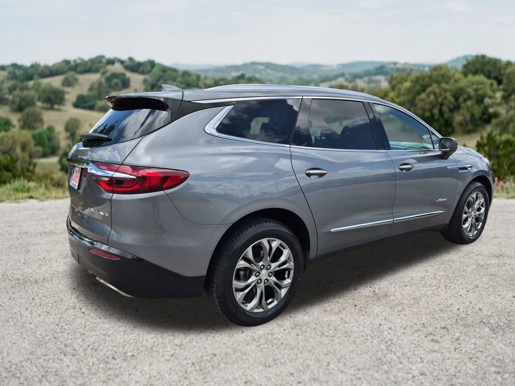 Used 2019 Includes Pitch Dark Night lower exterior accent color.) Buick Avenir image 10