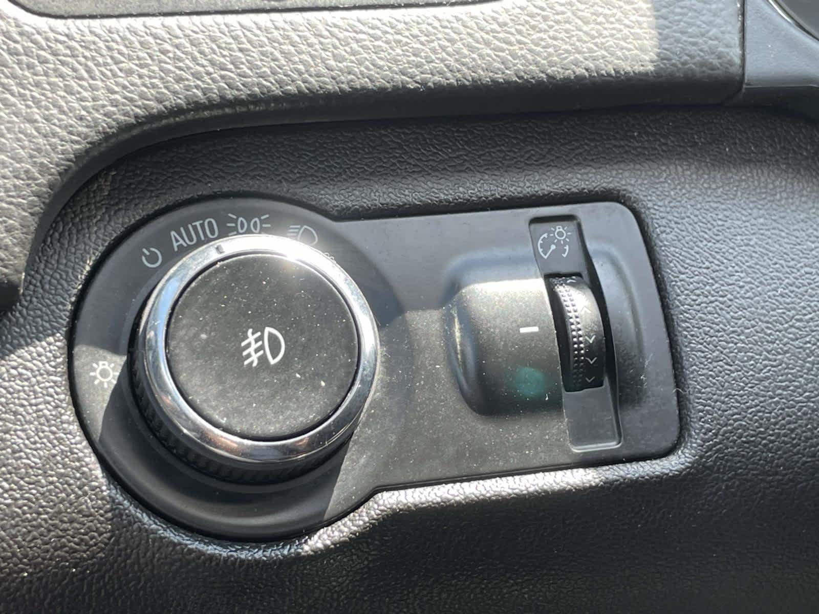 Used 2011 Gold Mist Metallic Buick CXL RL1 image 21