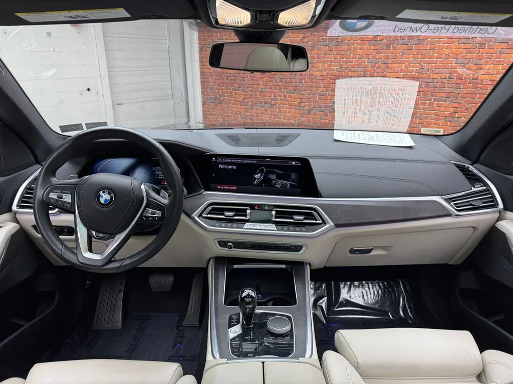 Used 2022 Brown BMW xDrive40i image 12