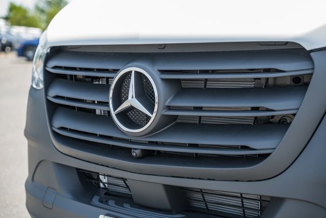 New 2026 Arctic White Mercedes-Benz Crew 144 WB image 11