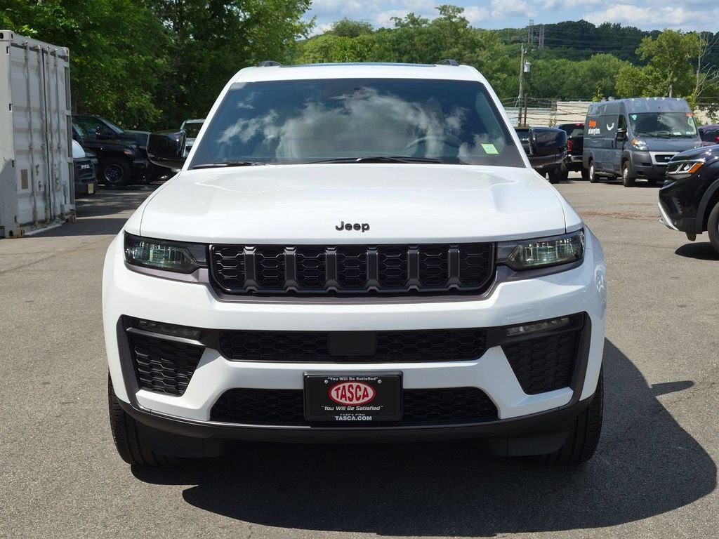 Used 2026 White Jeep Limited image 5