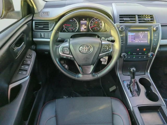 Used 2016 Black Toyota SE image 12