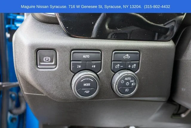 Used 2022 Blue Chevrolet RST image 22