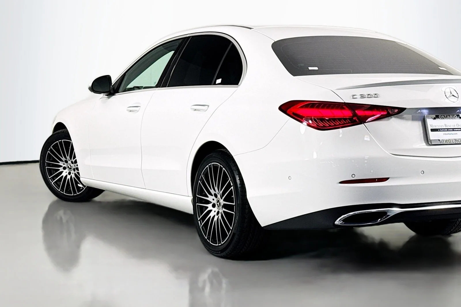 Certified Used 2024 Polar White Mercedes-Benz C 300 image 16