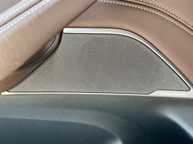 Used 2019 Black BMW 540i image 21