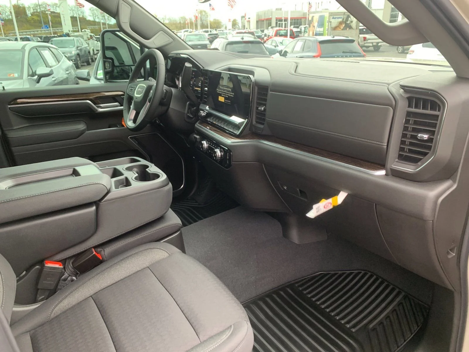 2026 GMC Sierra 2500HD SLE - Photo 16