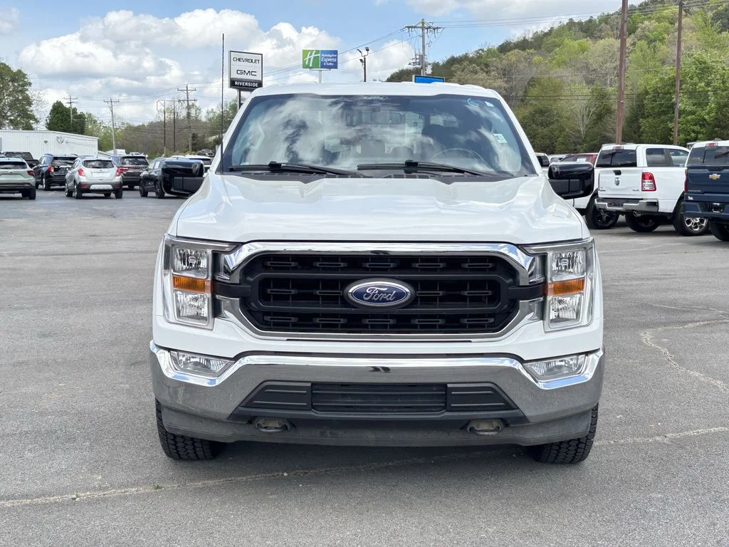 Used 2021 White Ford XLT image 5