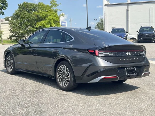 Used 2025 Gray Hyundai Limited image 11