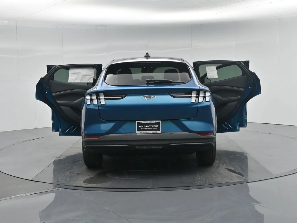 New 2026 Adriatic Blue Metallic Ford Select image 29