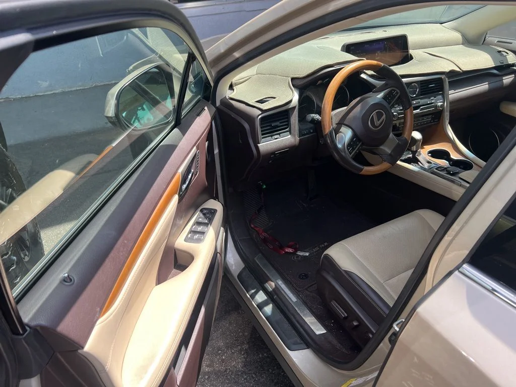 Used 2018 Beige Lexus 350 image 5