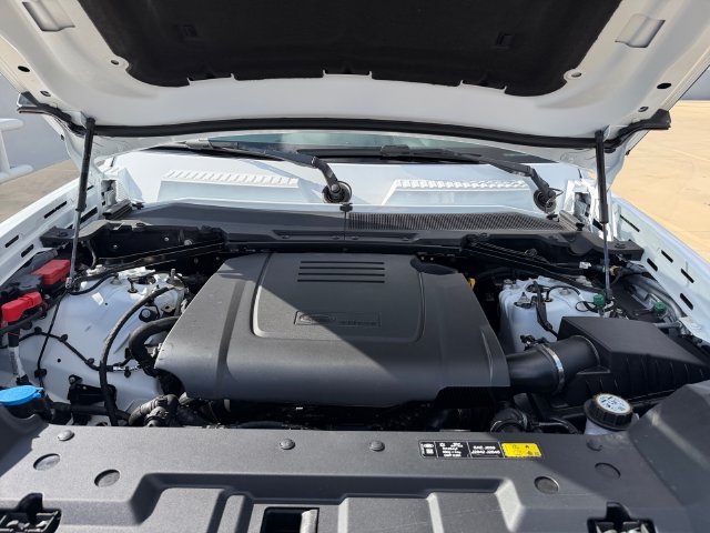 New 2026 Fuji White Land Rover S image 19