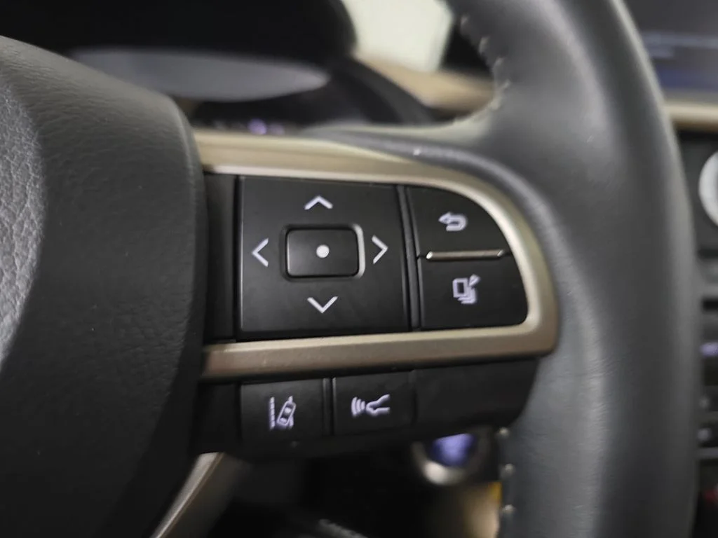 Used 2022 EMINENT WHITE PEARL Lexus 450h image 21