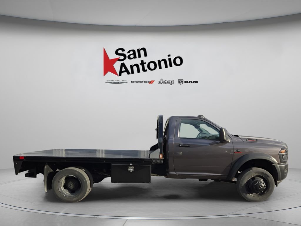 New 2025 Granite Crystal Metallic Clearcoat RAM Tradesman image 11