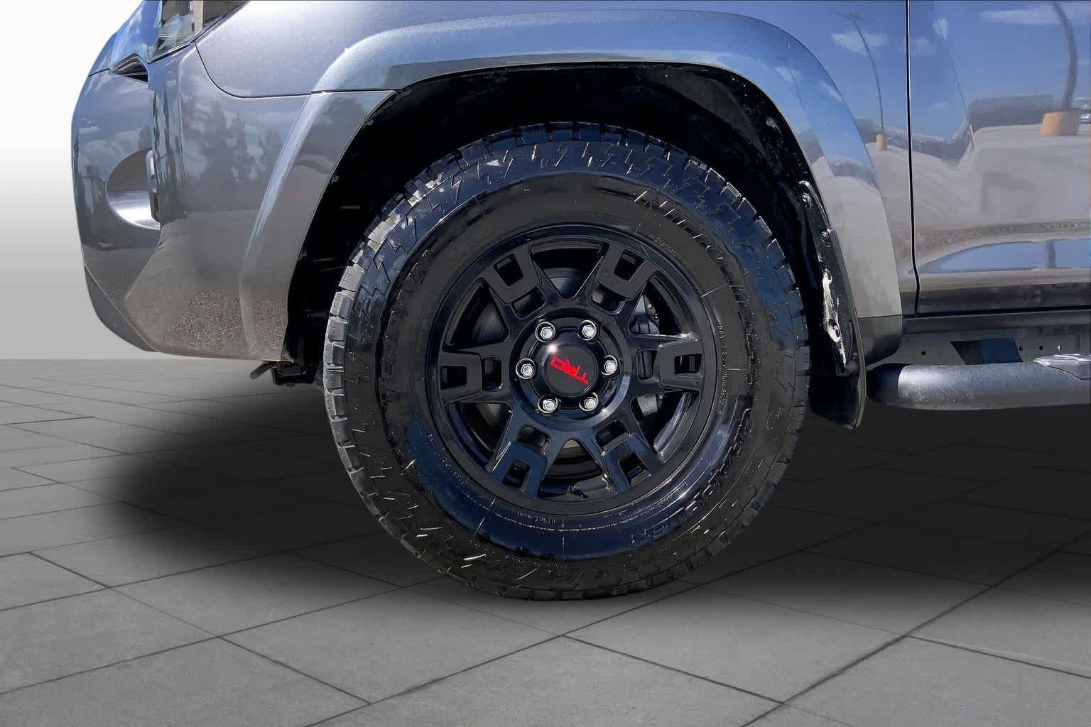 Used 2023 Magnetic Gray Metallic Toyota SR5 Premium image 11