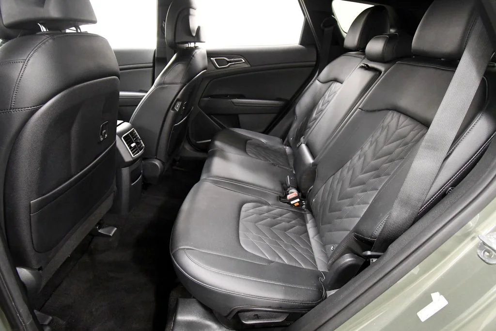 Certified Used 2023 Green Kia X-Line image 15