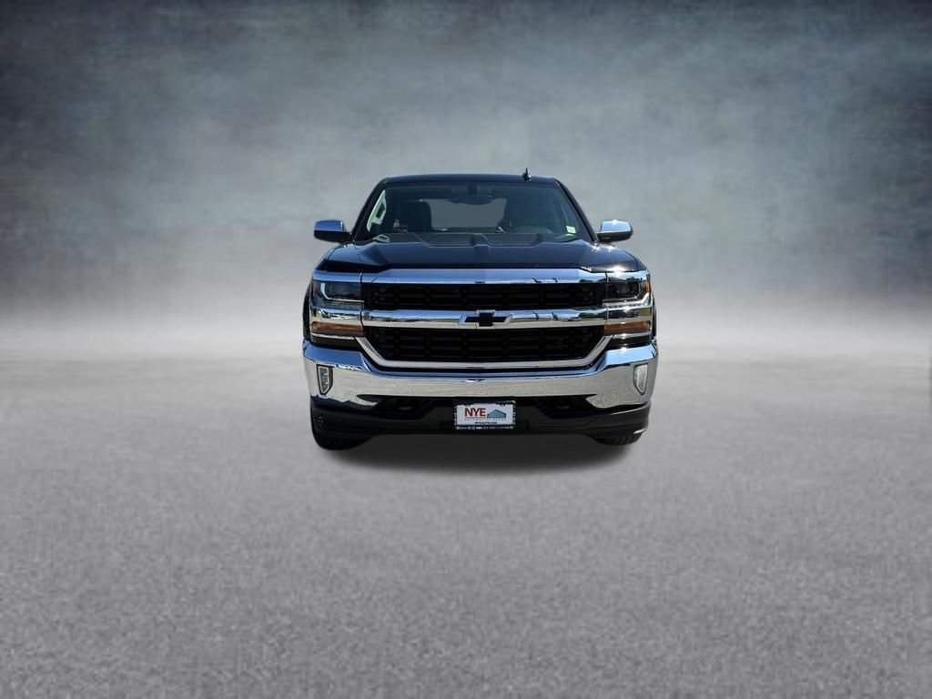 Used 2017 Black Chevrolet LT image 9