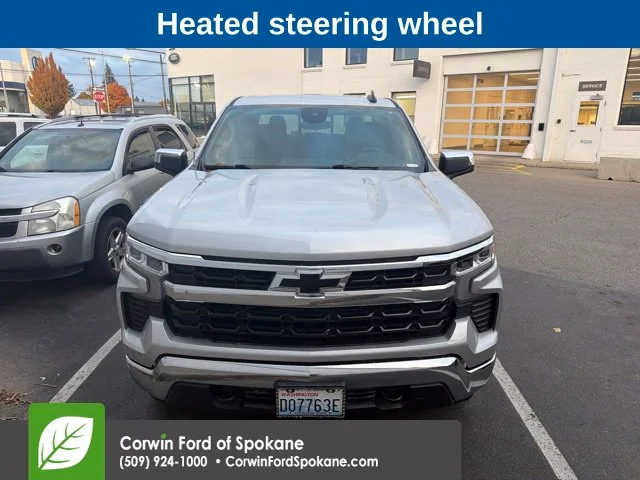 Used 2022 Silver Ice Metallic Chevrolet LT image 8