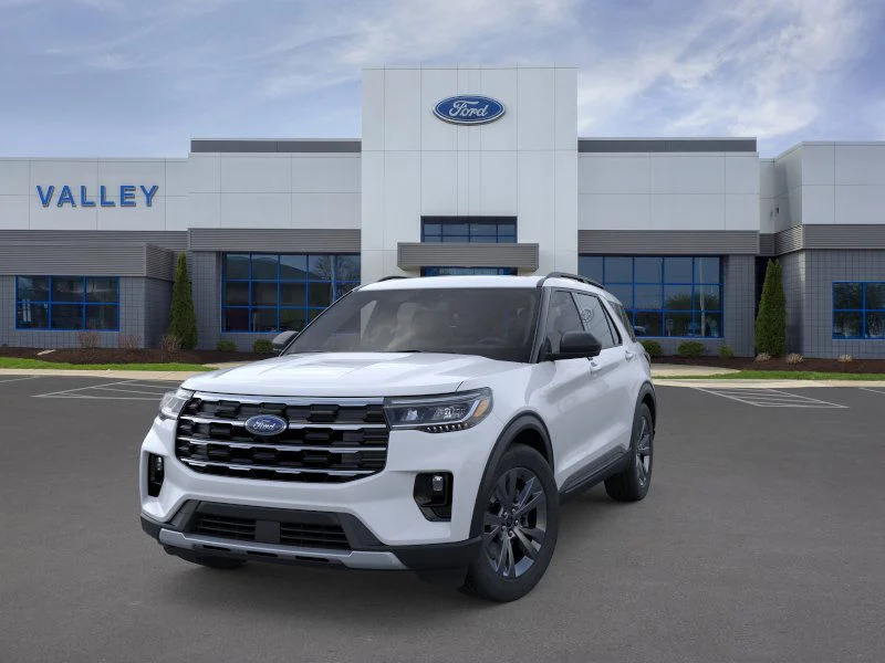 New 2026 Space White Metallic Ford Active image 63