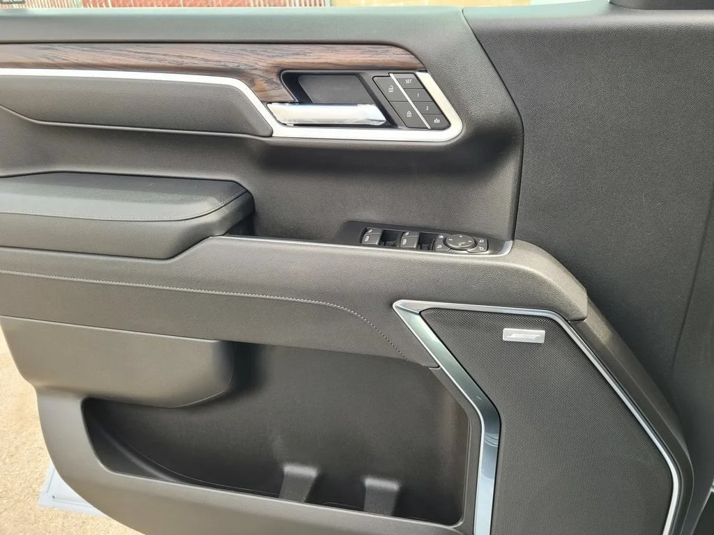 2026 GMC Sierra 1500 SLT - Photo 26