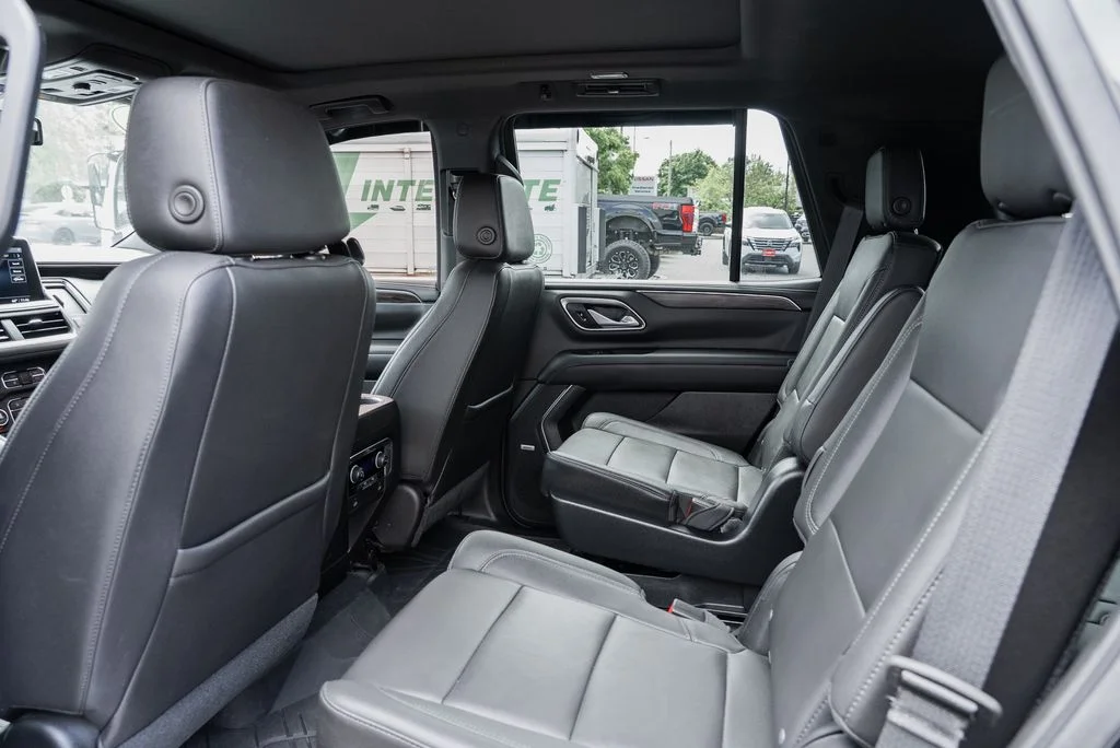 Used 2021 Black Chevrolet LT image 27