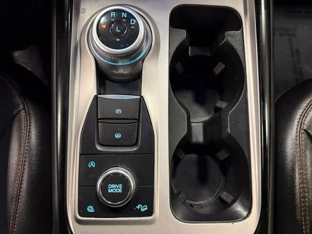 Used 2023 Gray Ford ST-Line image 27