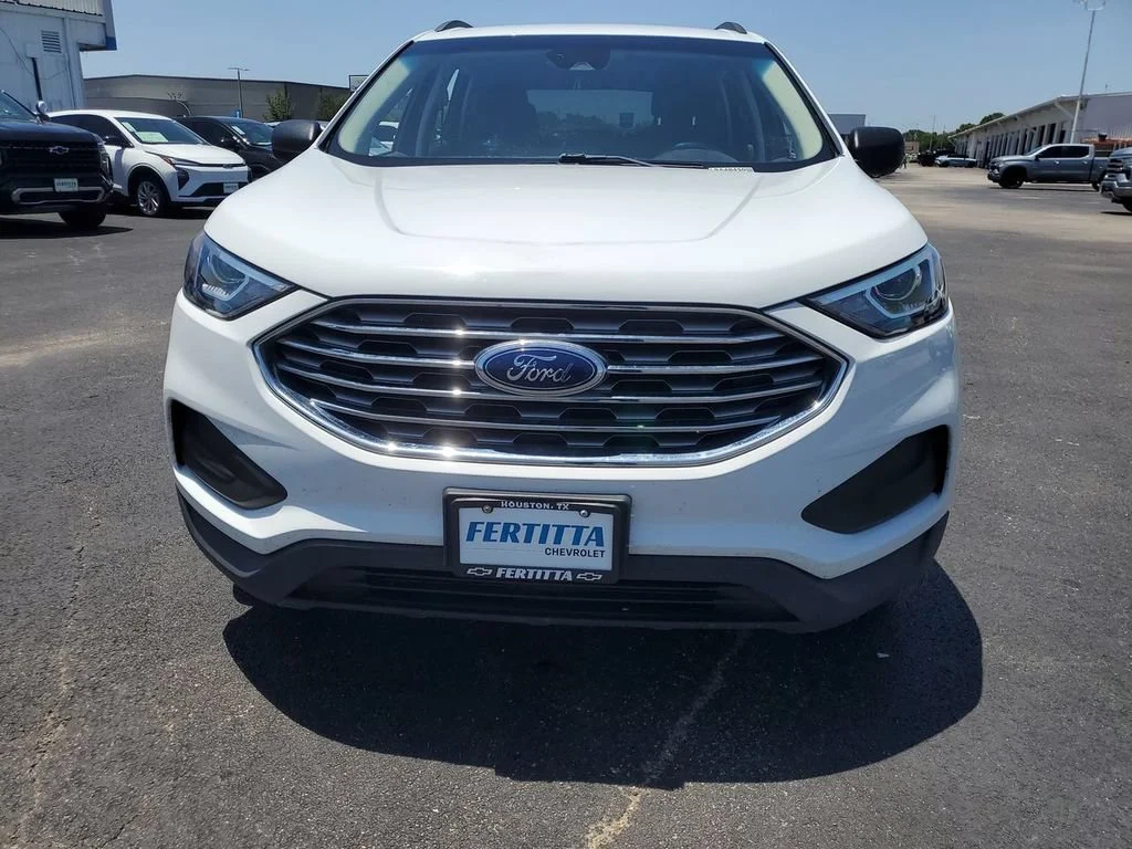 Used 2020 White Ford SE image 34
