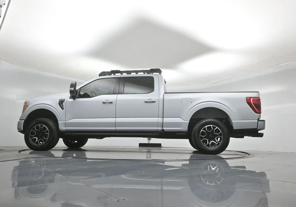 Used 2022 White Ford XLT image 50