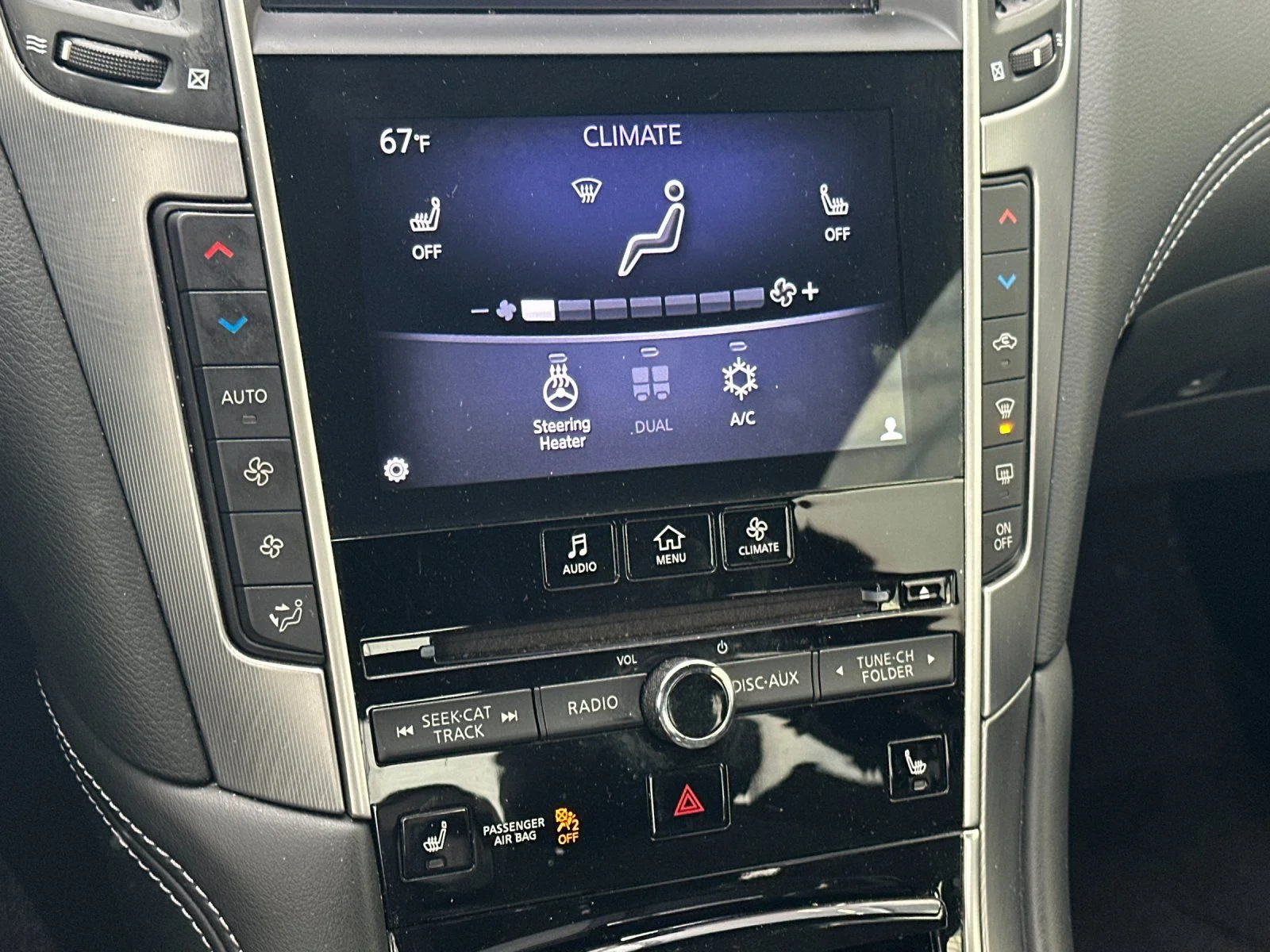 Used 2018 Graphite Shadow INFINITI 3.0t LUXE image 19