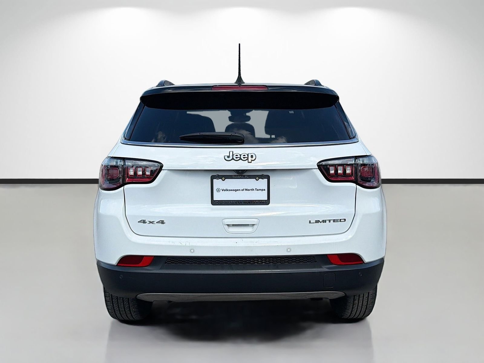 Used 2024 White Jeep Limited image 4