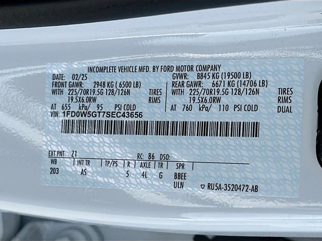 New 2025 Oxford White Ford KNAPHEIDE 11
