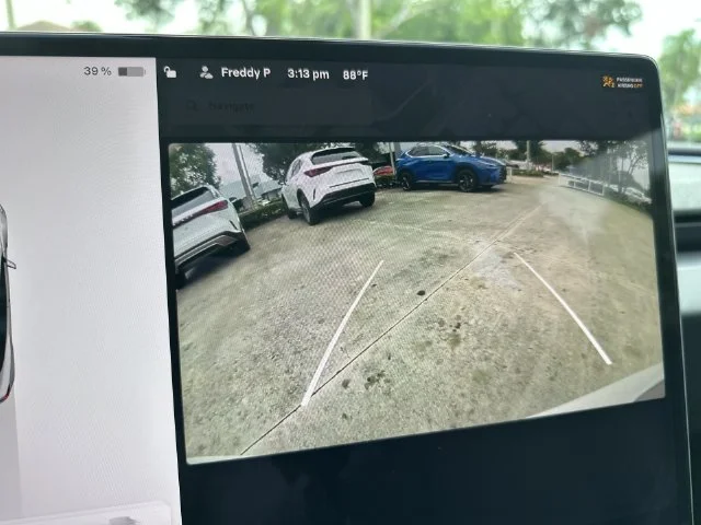 2025 Tesla Model 3 Long Range - Photo 17