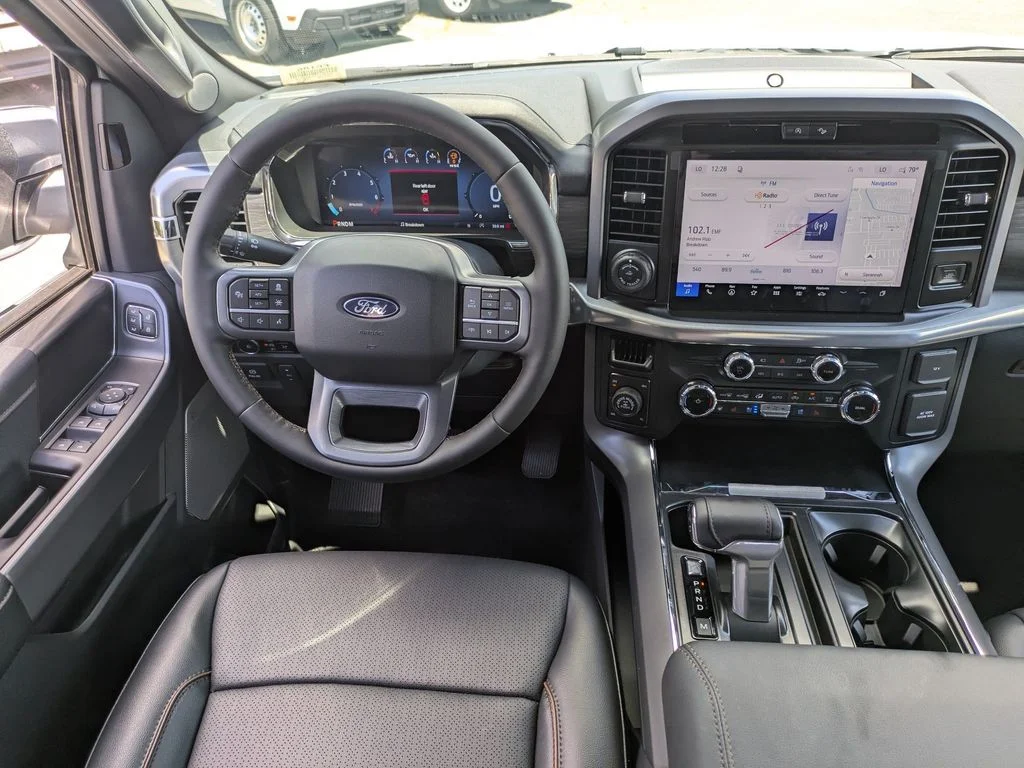 New 2026 Oxford White Ford Lariat image 17