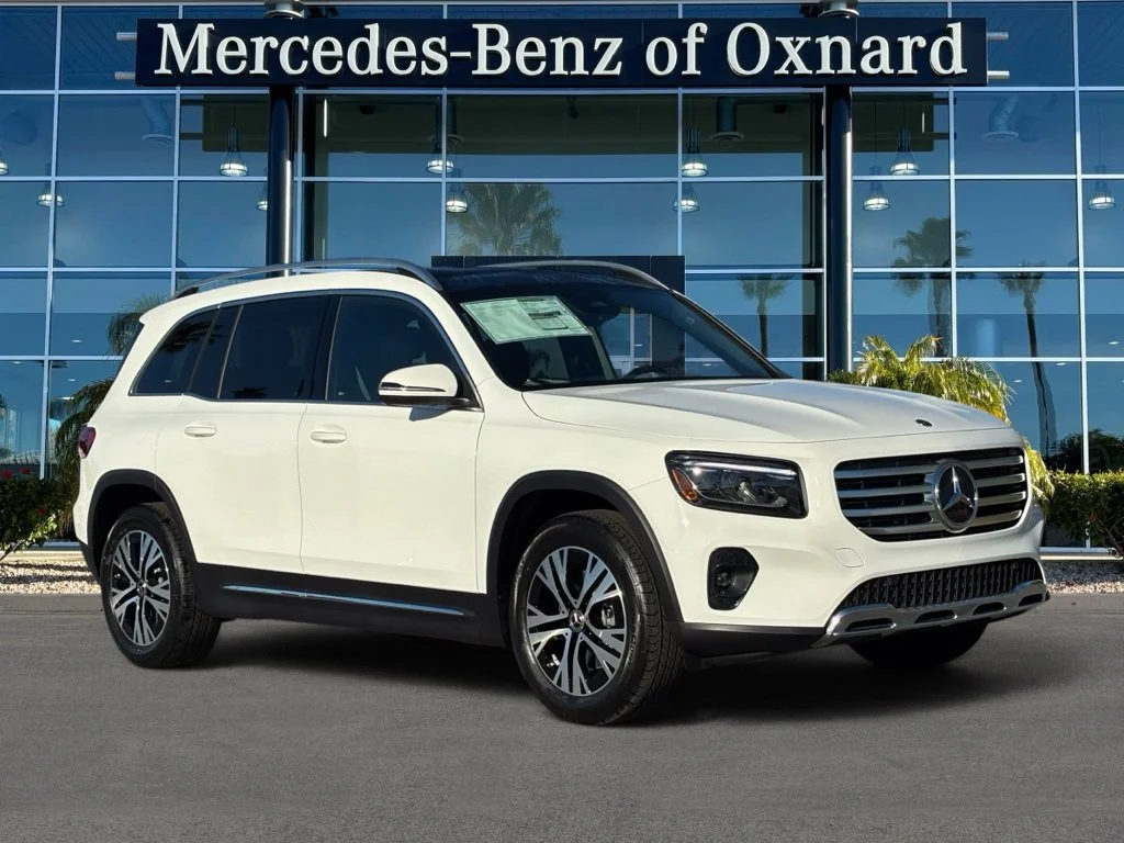 New 2026 White Mercedes-Benz GLB 250 image 1