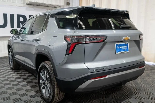 New 2027 Sterling Gray Metallic Chevrolet LT image 7