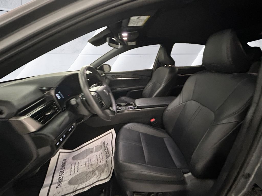 Used 2025  Toyota XSE image 7