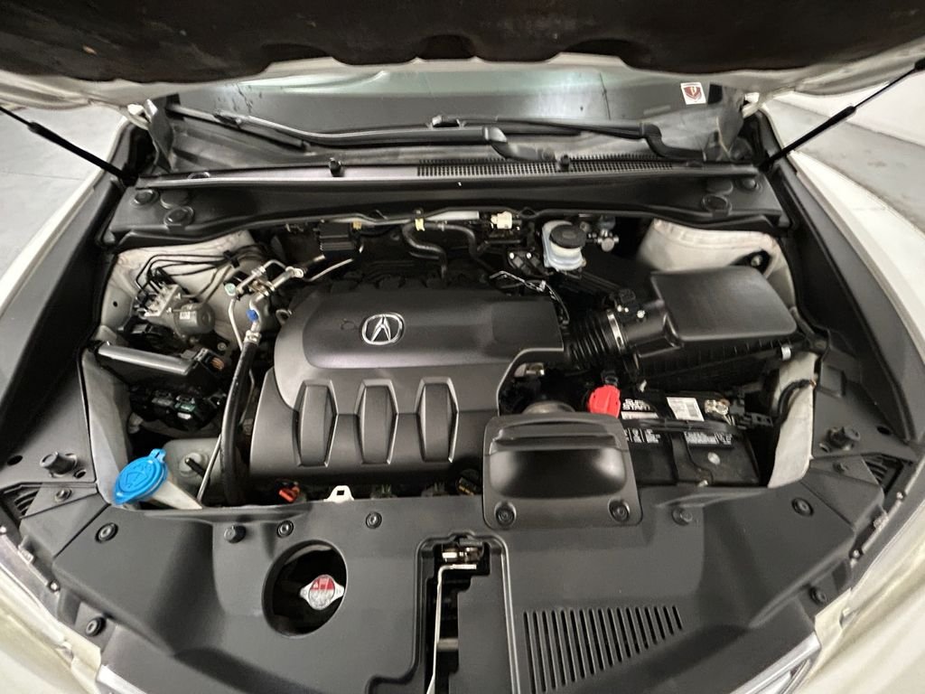 Used 2018 White Acura Technology & AcuraWatch Plus Packages image 21