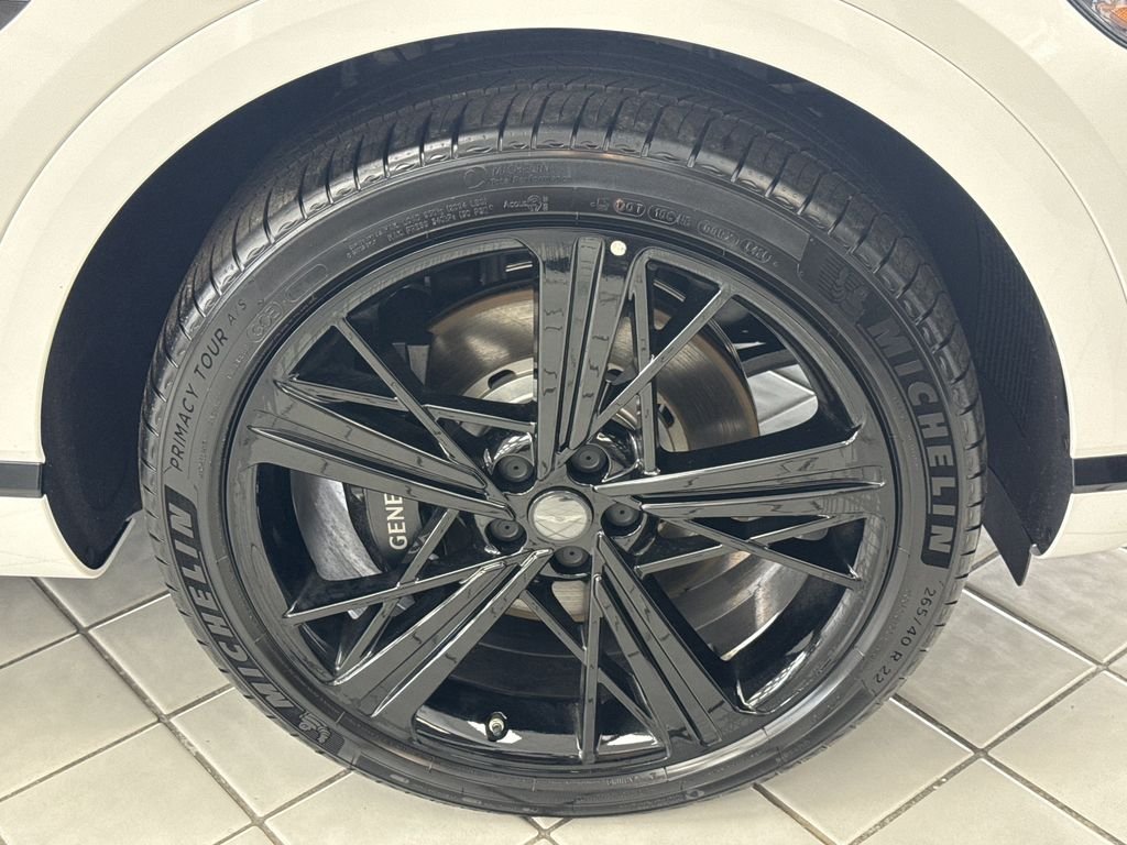 New 2026 White Genesis 3.5T e-SC image 12