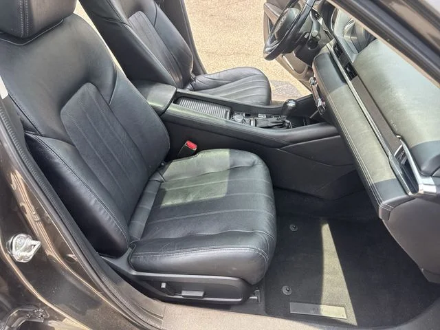 Used 2018 Silver Mazda Grand Touring Reserve image 10