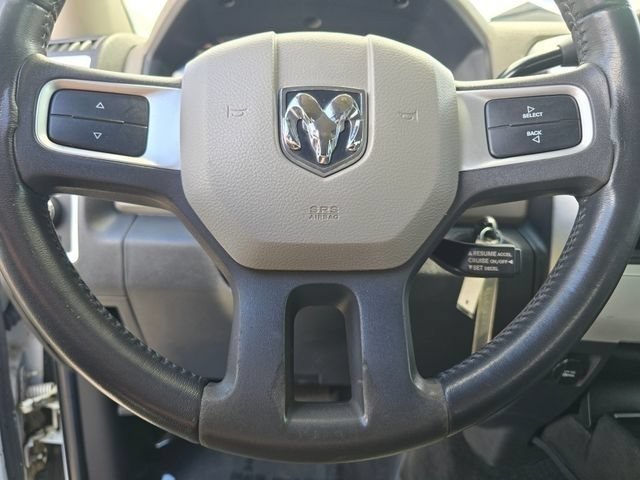 Used 2010 Bright White Clearcoat/Mineral Gray Metallic CC Ram SLT image 42