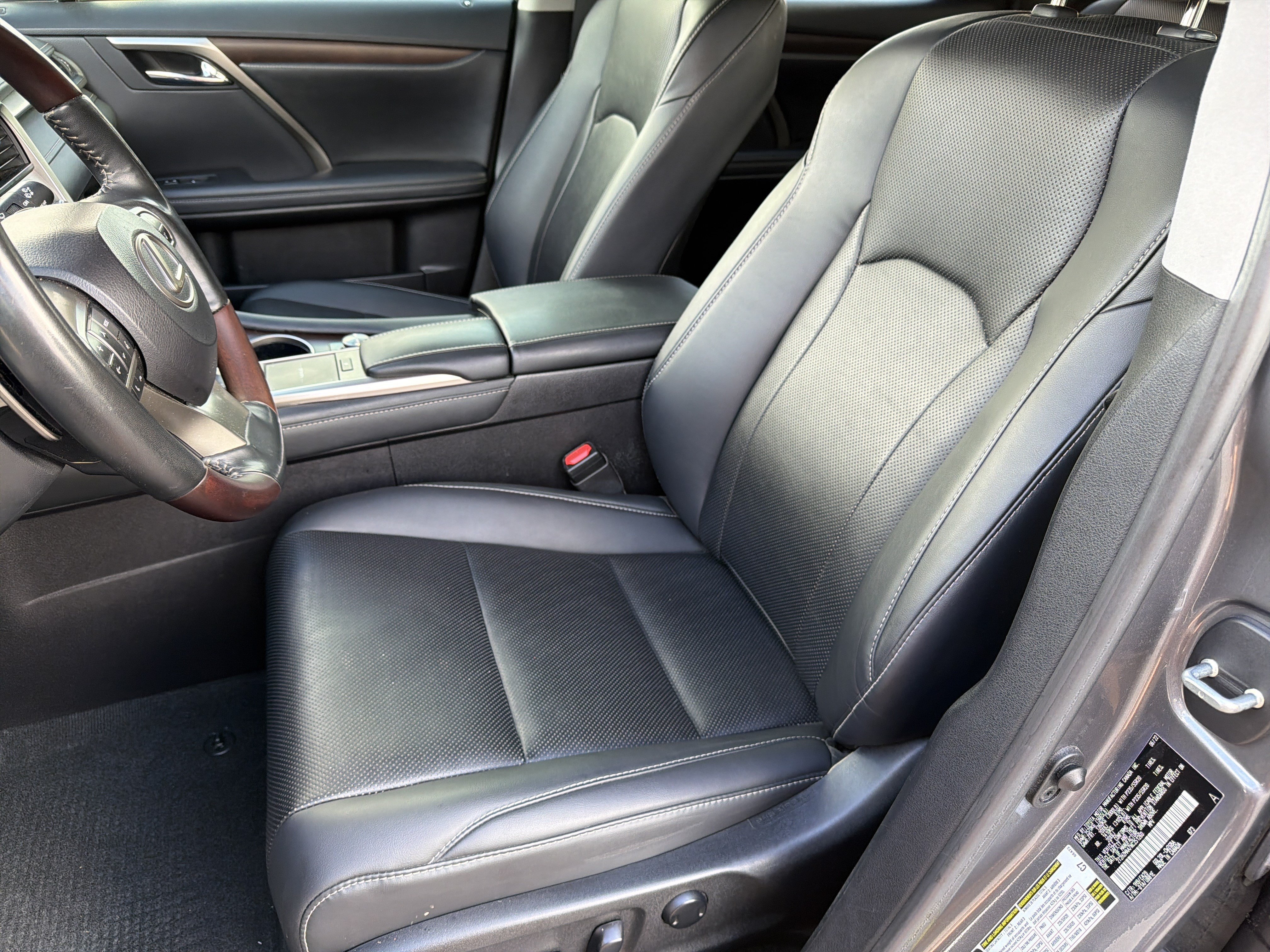 Used 2022 Nebula Gray Pearl Lexus RX 350 image 17