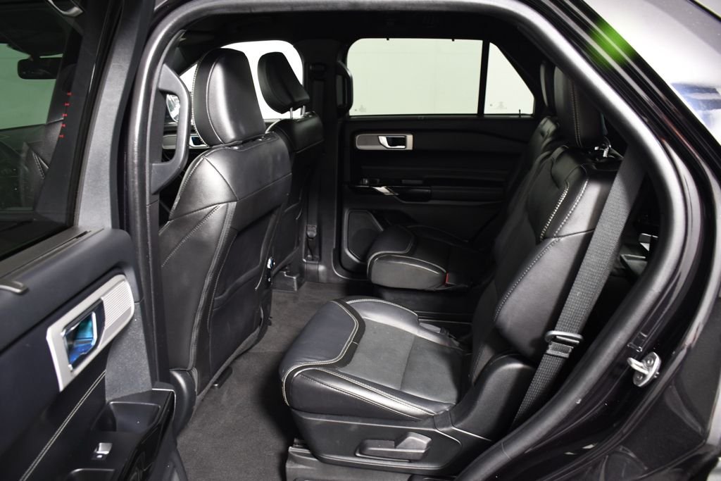 Used 2022 Agate Black Metallic Ford ST image 15
