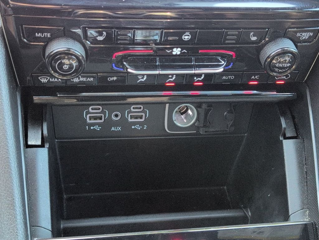Used 2024 Black Jeep 4xe image 16