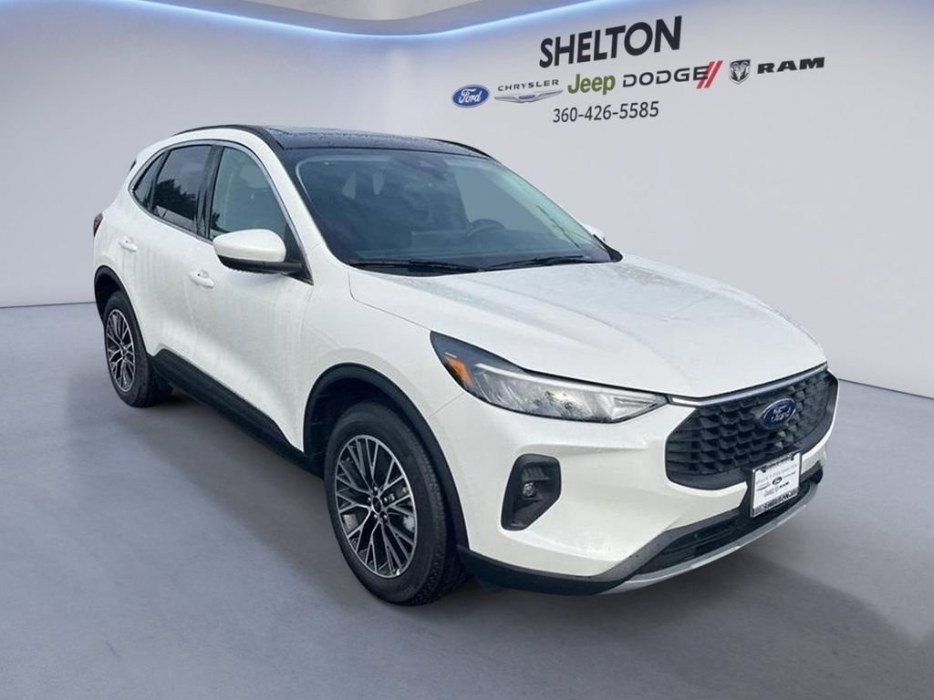 New 2025 Star White Metallic Tri-coat Ford Plug-in Hybrid image 3