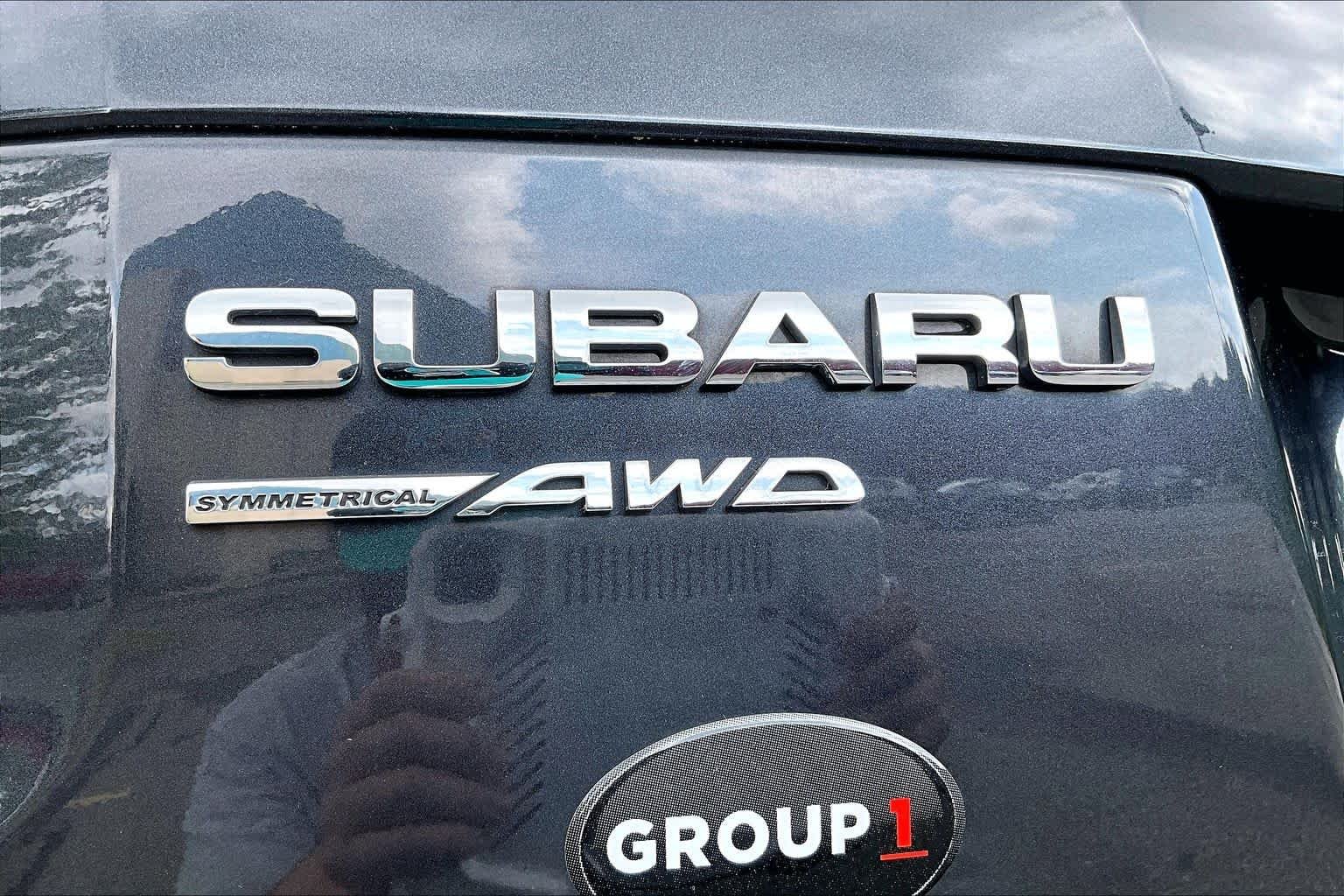 Used 2017 Dark Gray Metallic Subaru Premium image 32