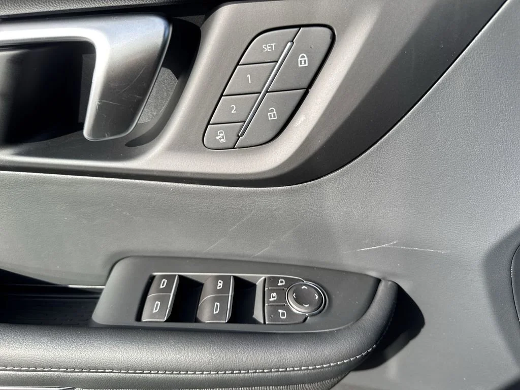 2026 Buick Enclave Sport Touring - Photo 31