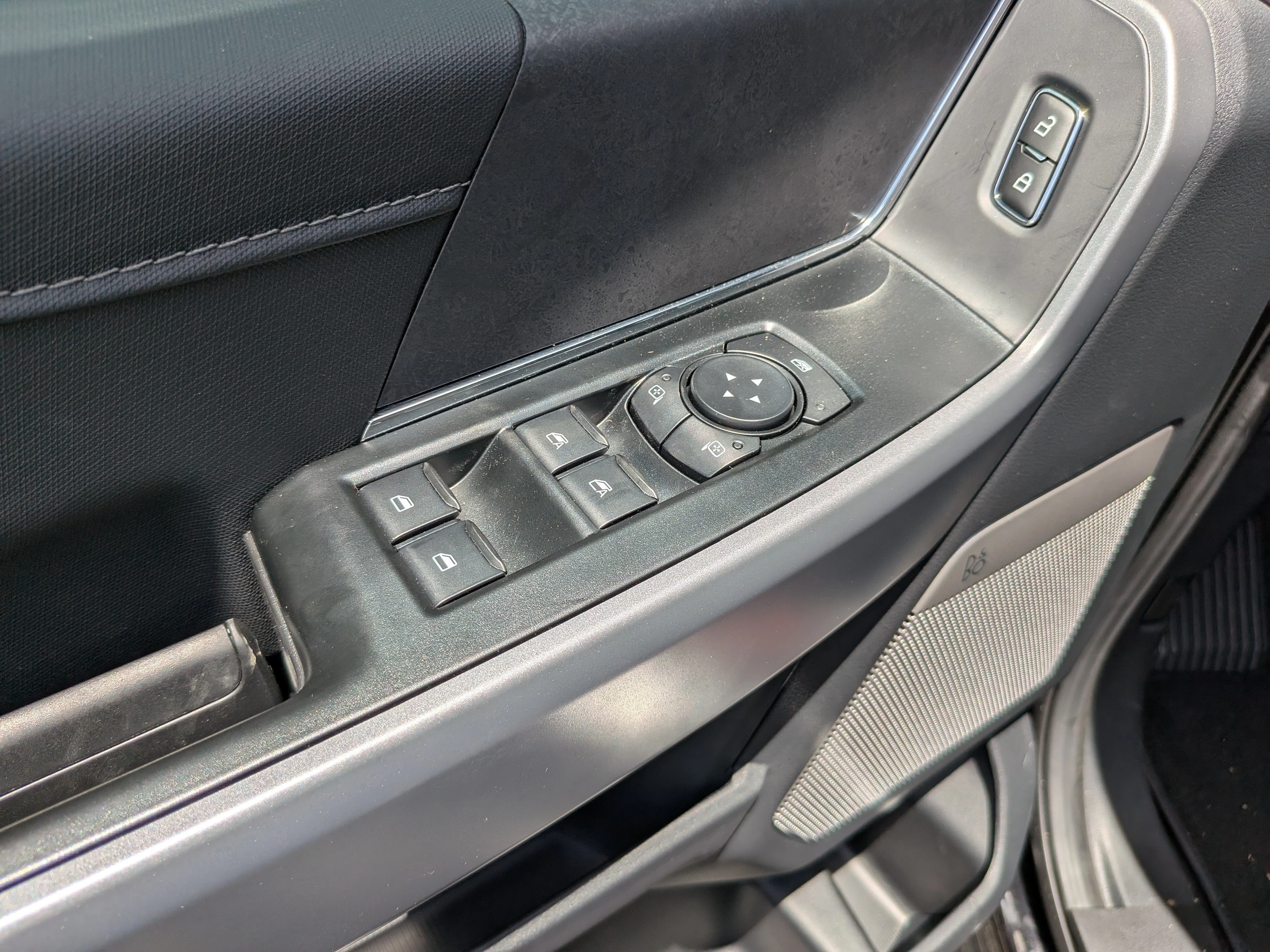 New 2026 Agate Black Metallic Ford XLT image 17