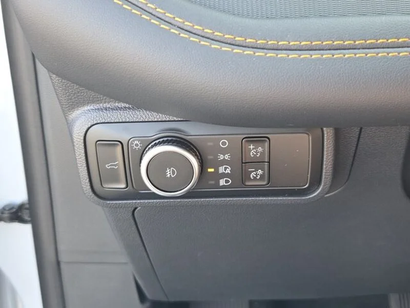 New 2026 Space White Metallic Ford Tremor® image 25