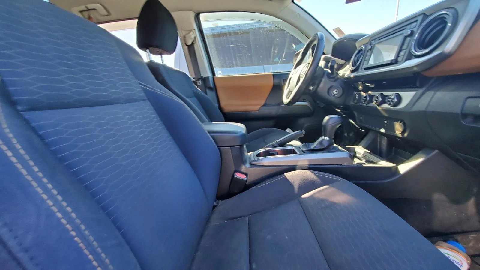 Used 2017 Magnetite Gray Metallic Toyota SR5 image 4