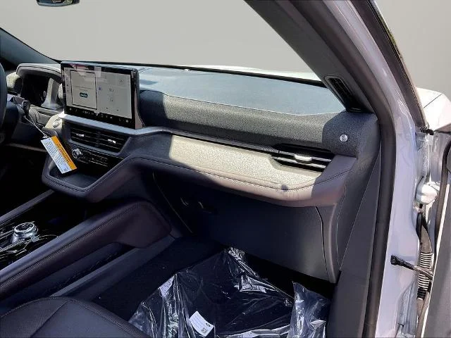 New 2026 Space White Metallic Ford Platinum™ image 67