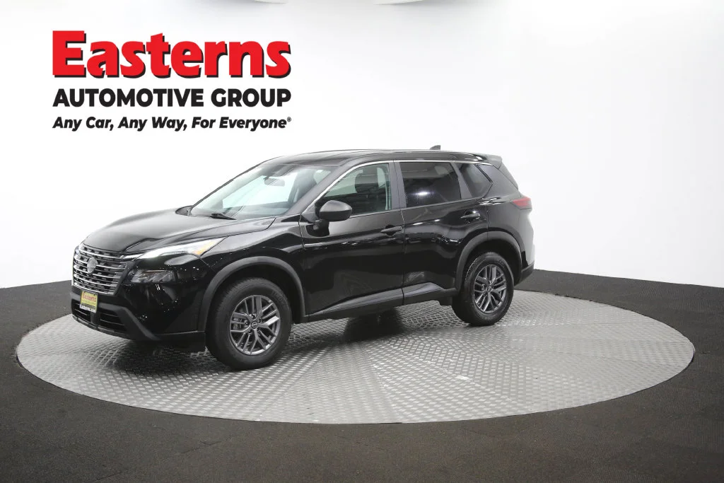 Used 2024 Black Nissan S image 57